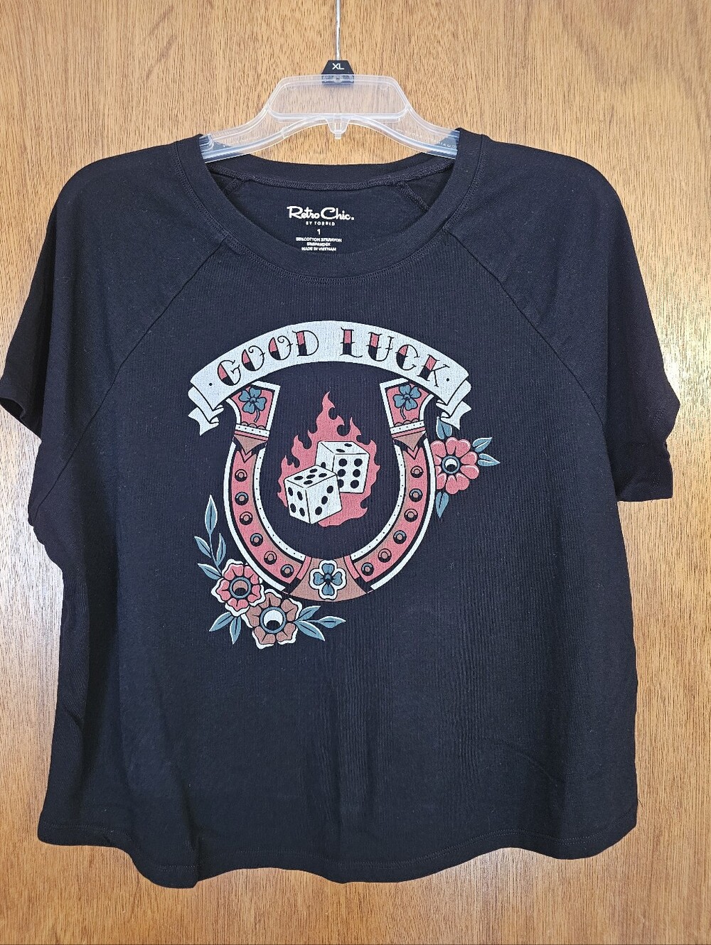 Torrid Size 1 Black Retro Chic Crop T Shirt